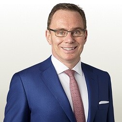 AndrewMackenzie 2017