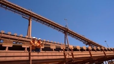 ManWomanOnSiteBridge 2021