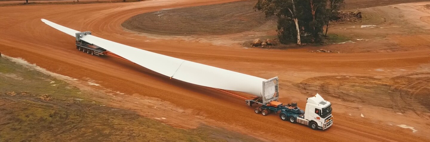 230731_Flat Rocks Wind Farm turbine on the back of a truck
