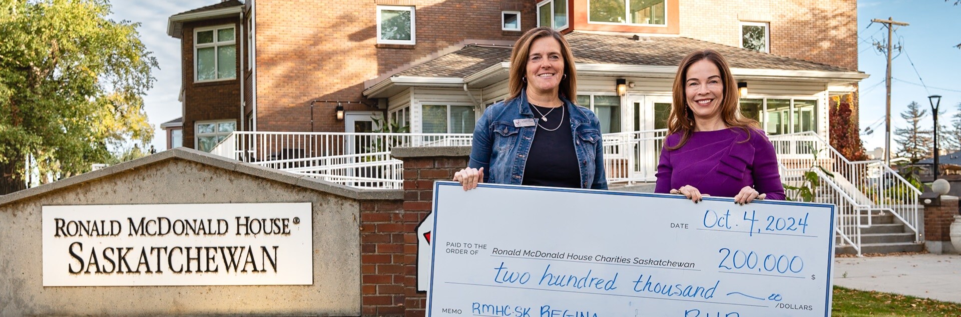 241015_PotashRonaldMcDonaldHouseDonation