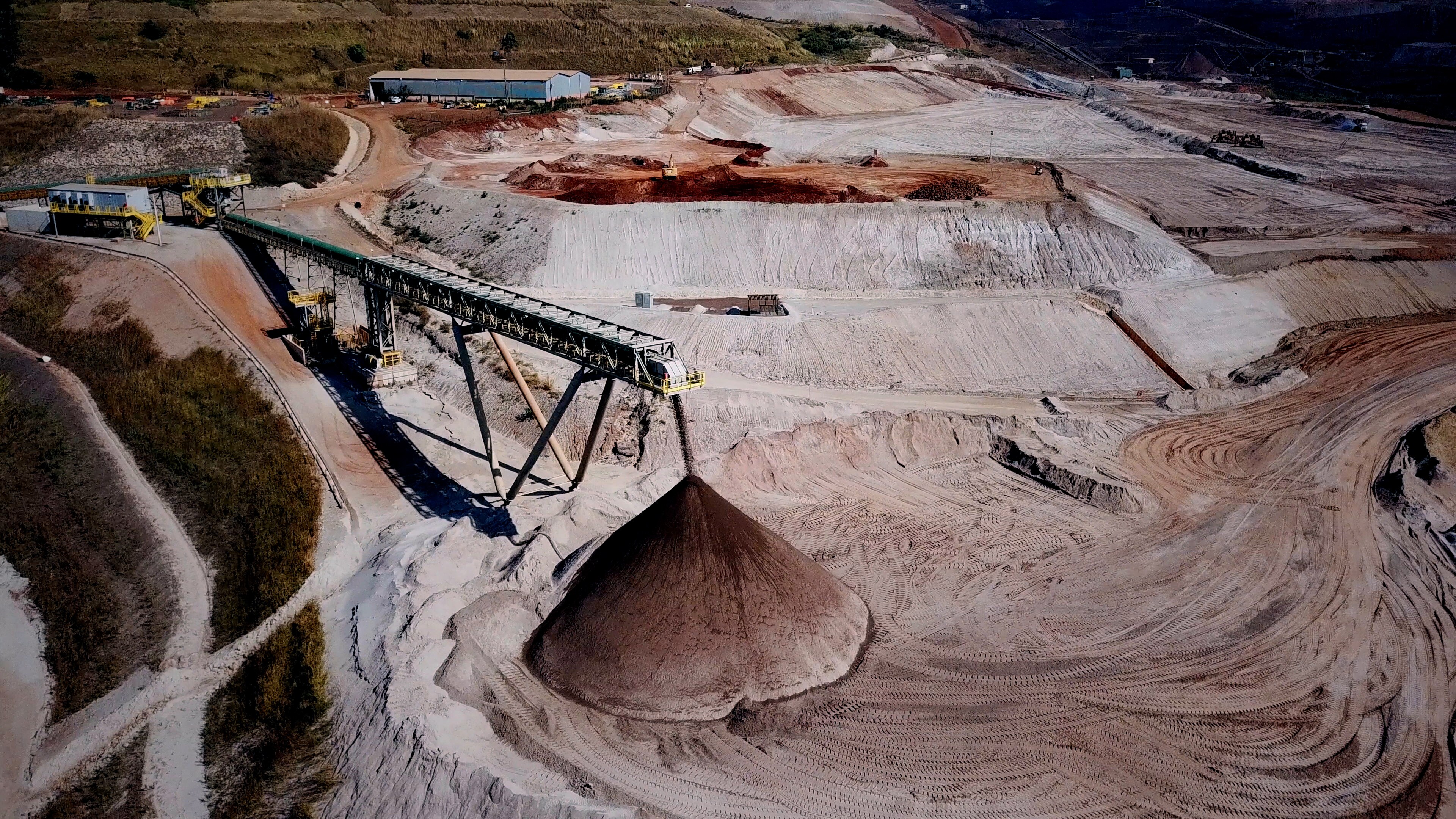 BHP FY 2022_PORT00_01_42_05Quadro003