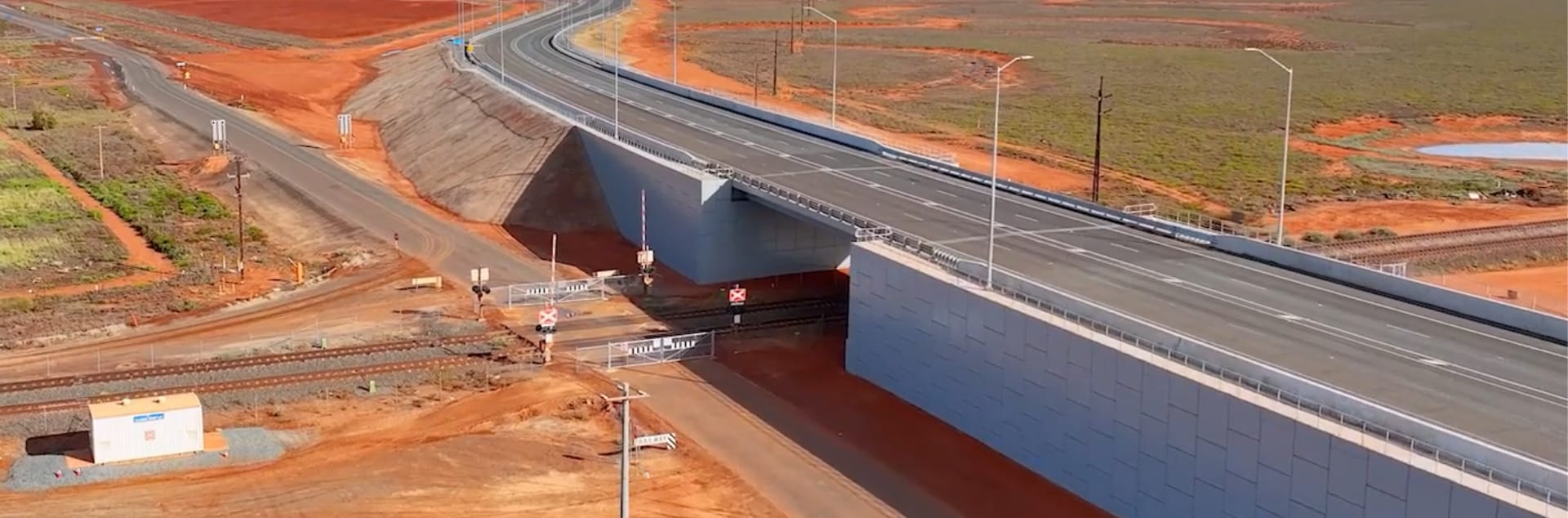 Road over rail cross over in the Pilbara