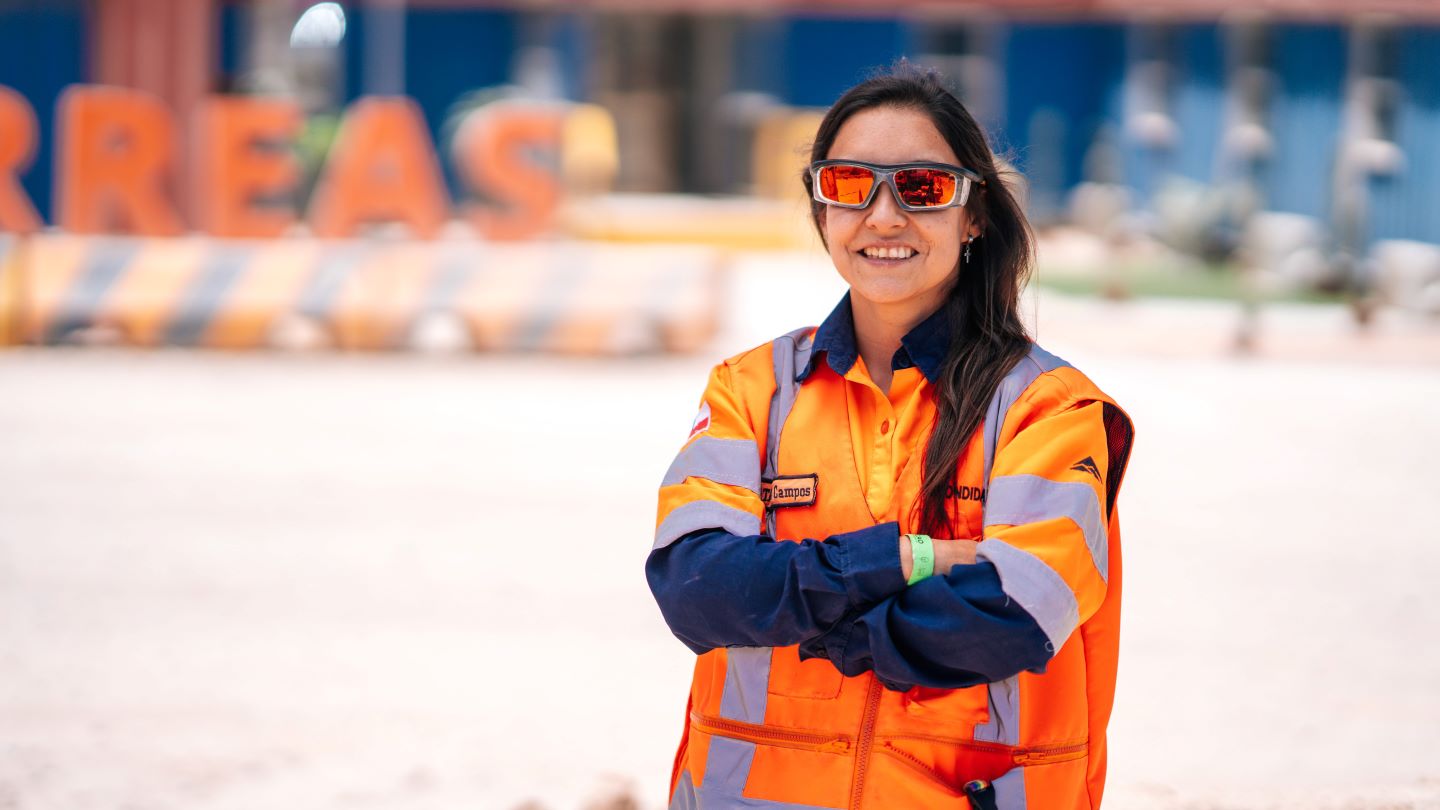 Natalia wearing glasses and PPE at Chile mine site
